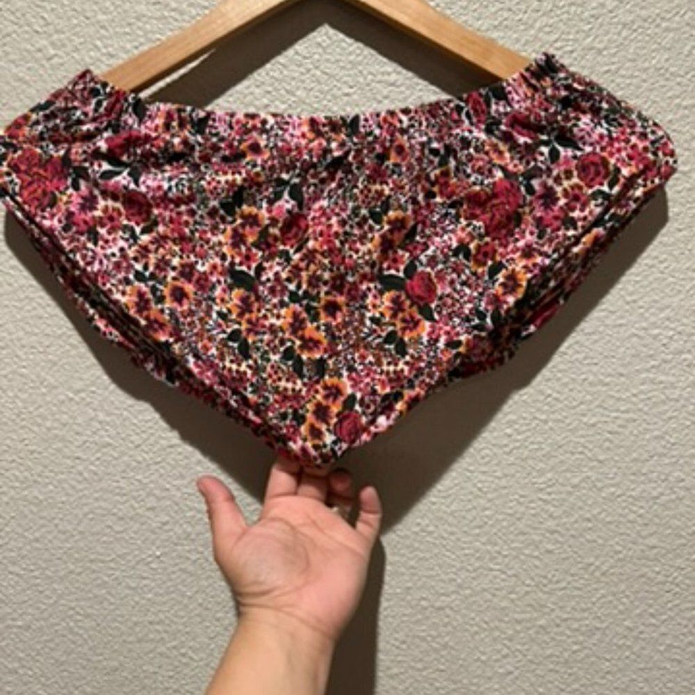 NWOT Topshop Girl Floral Crop Top Size 6